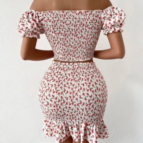 Boho chic Floral  Ruched Shirred Bodice Crop Top & skirt set - Picture 3 of 8